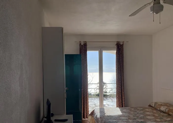 Lantgård L'ulivo E Il Mare