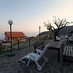 L'ulivo E Il Mare Alloggio per agriturismo *